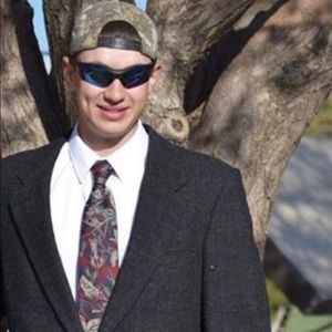 Meet your Posher, Dakota